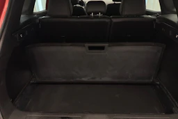 punainen Renault Kadjar 2016 kuva 14.