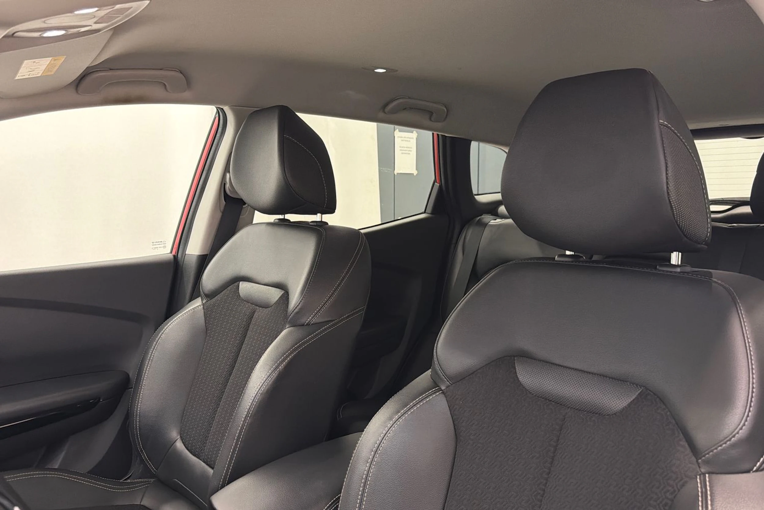 punainen Renault Kadjar 2016 kuva 23.