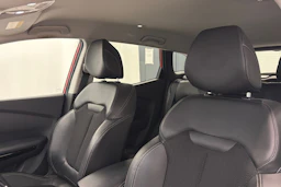 punainen Renault Kadjar 2016 kuva 23.
