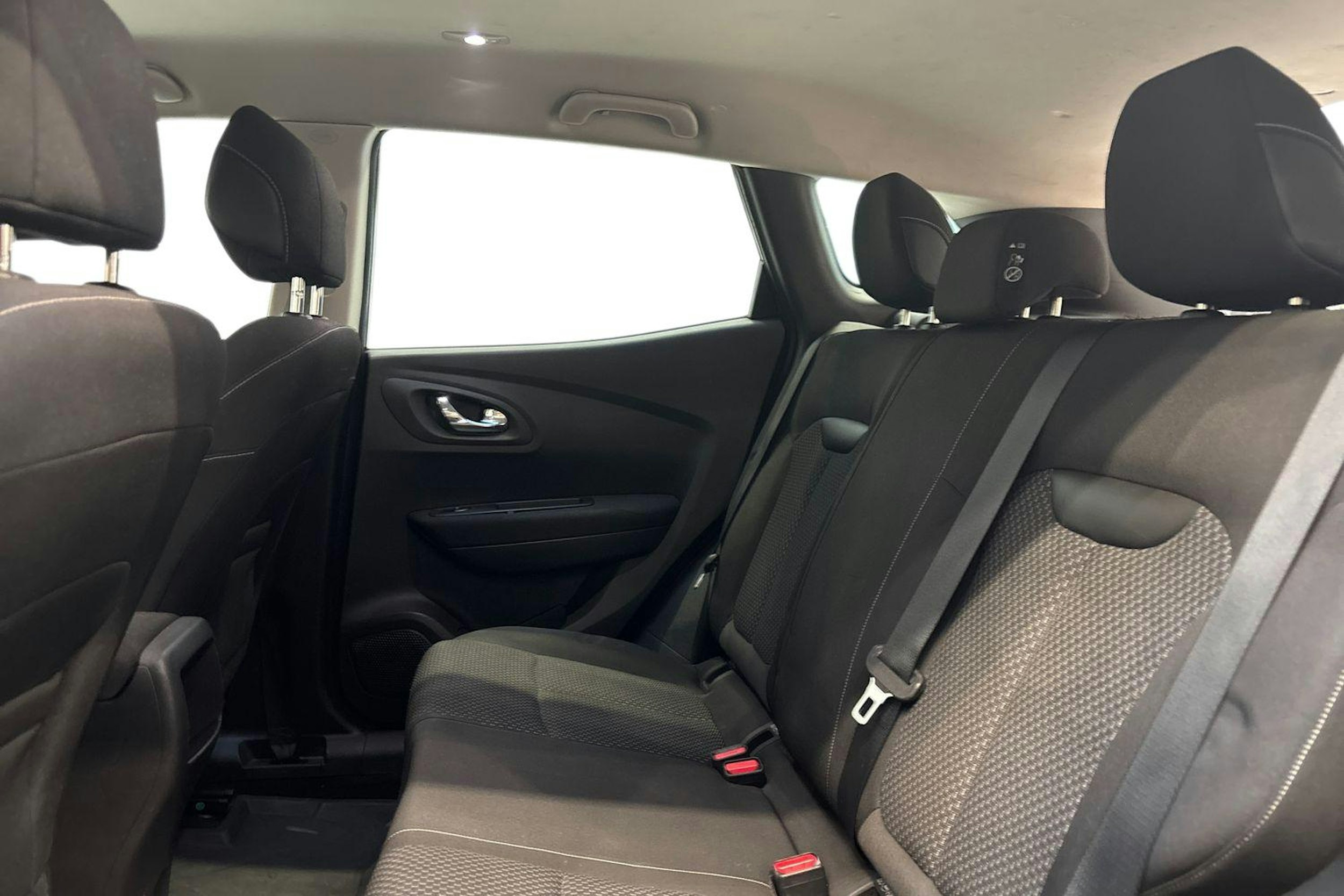 musta Renault Kadjar 2016 kuva 10.