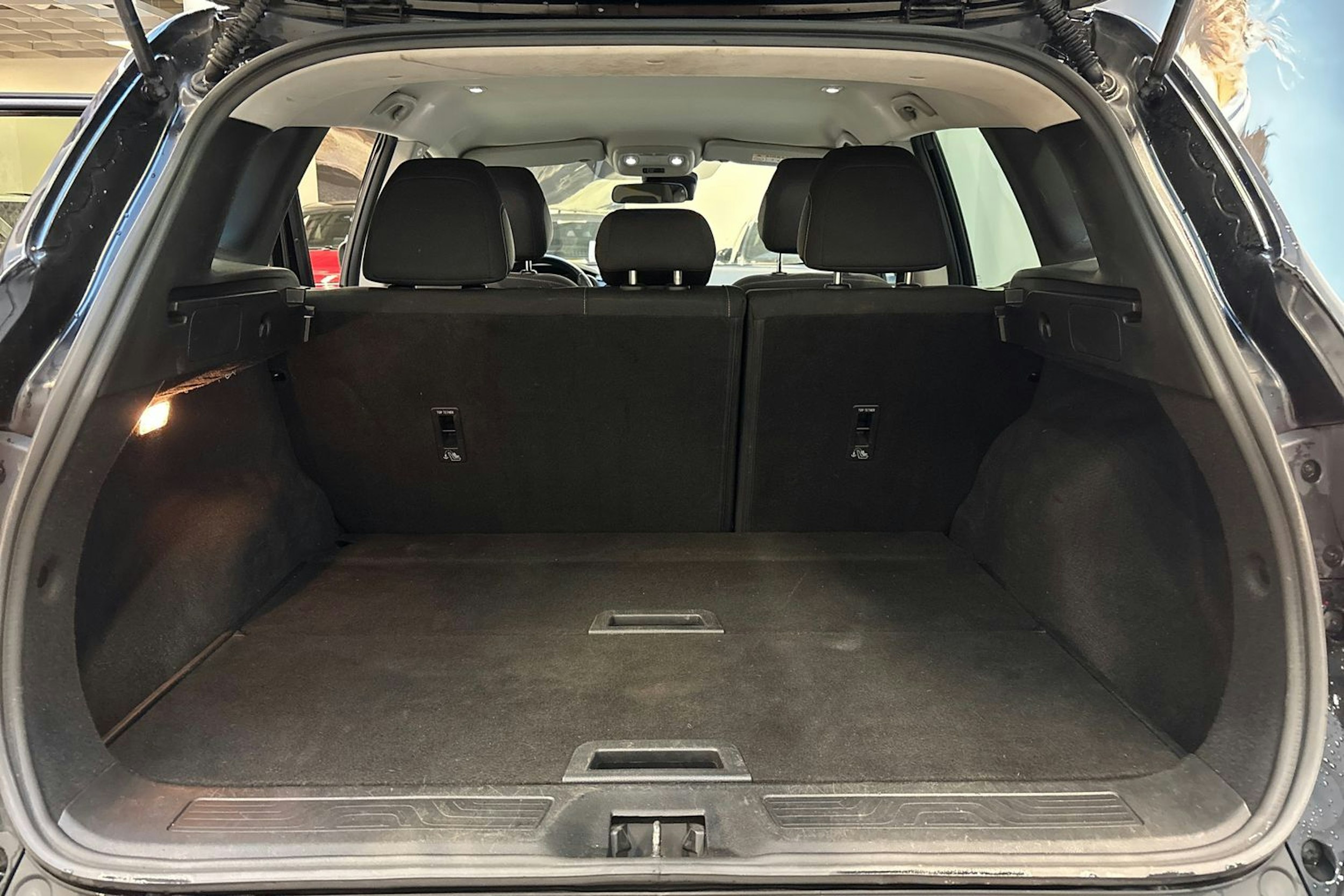 musta Renault Kadjar 2016 kuva 15.