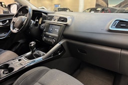 musta Renault Kadjar 2016 kuva 19.