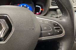 Harmaa Renault Kadjar 2016 kuva 28.
