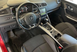 Punainen Renault Kadjar 2017 kuva 7.