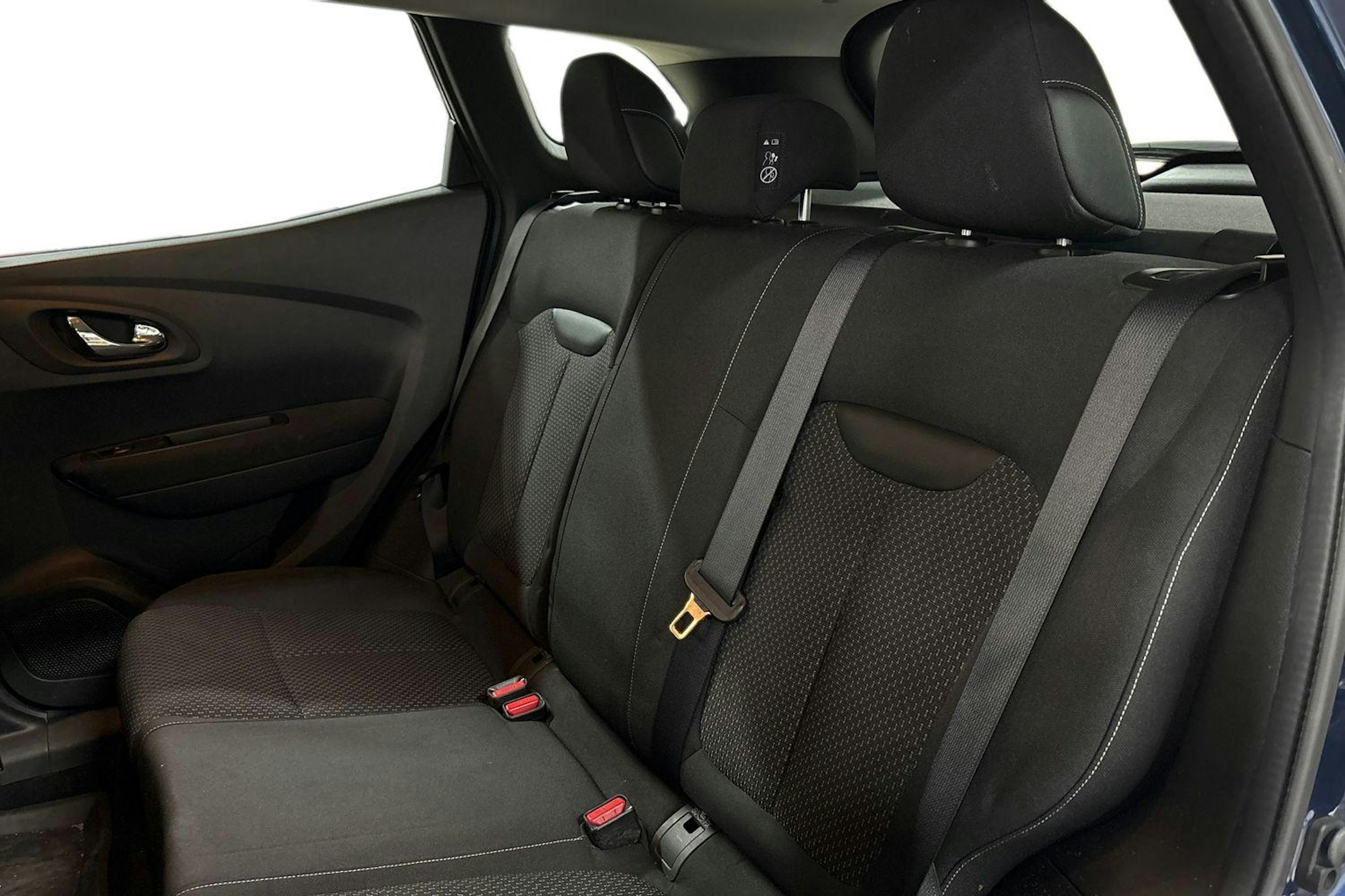 Sininen Renault Kadjar 2017 kuva 10.