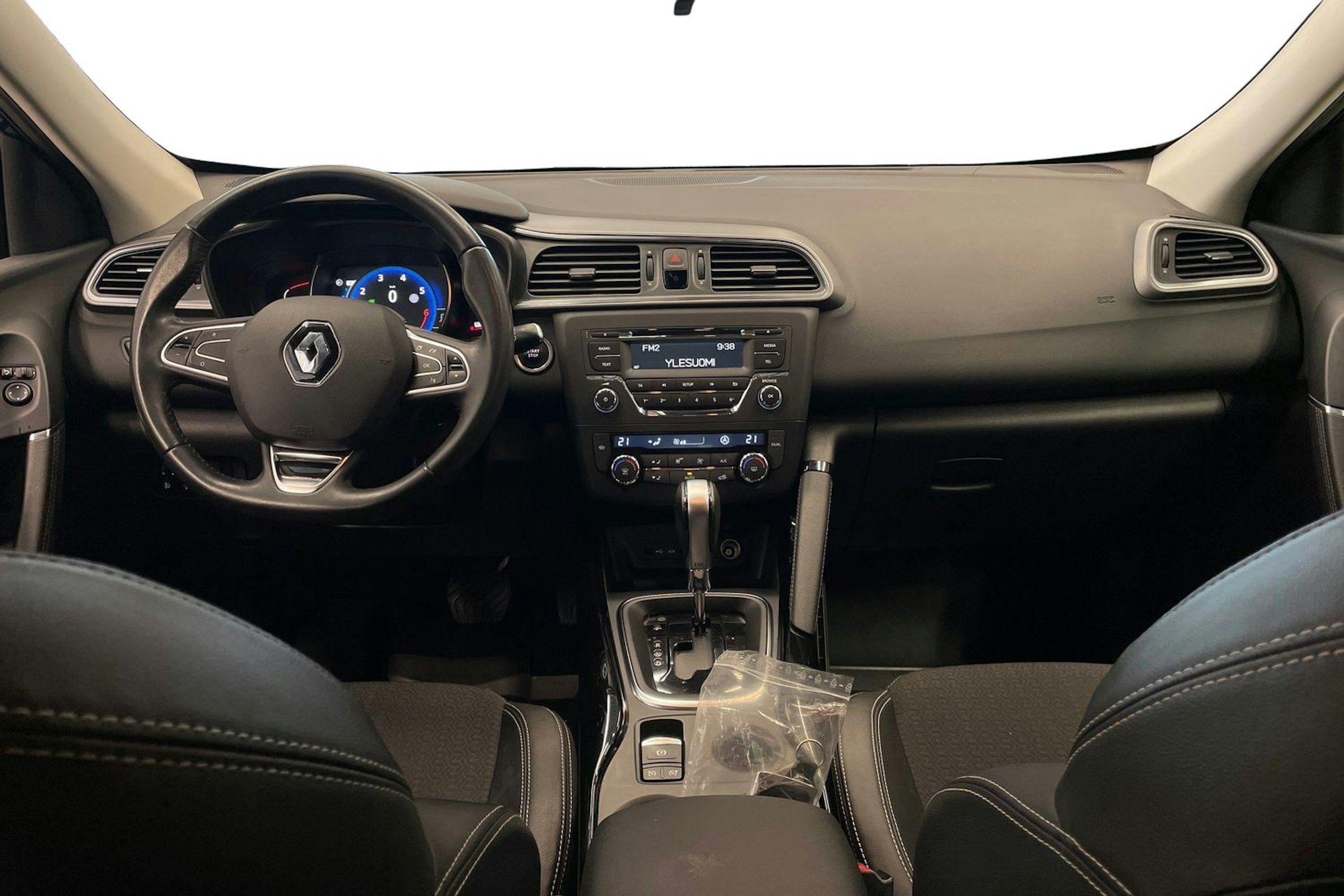 Sininen Renault Kadjar 2017 kuva 8.