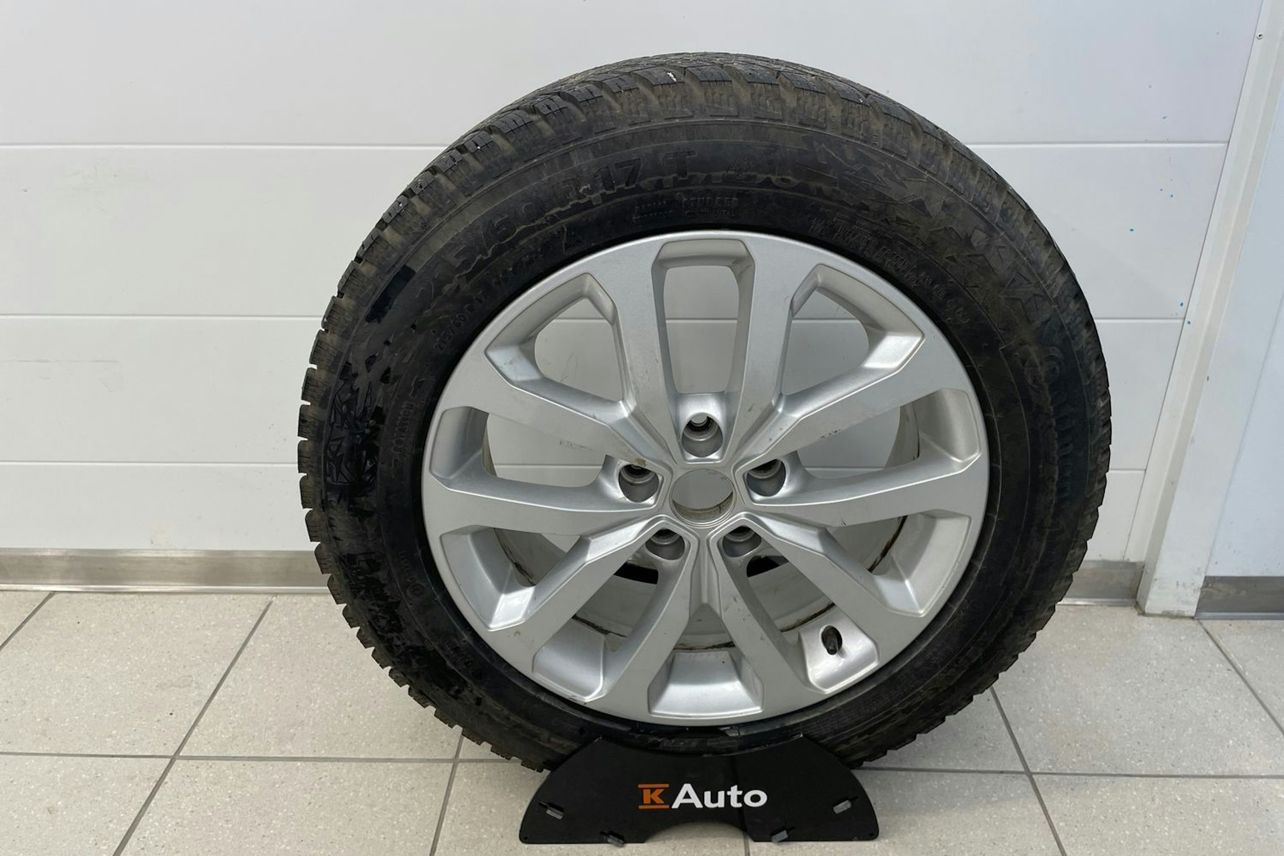 Sininen Renault Kadjar 2017 kuva 18.