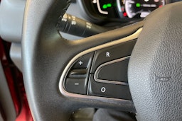 punainen Renault Kadjar 2019 kuva 14.