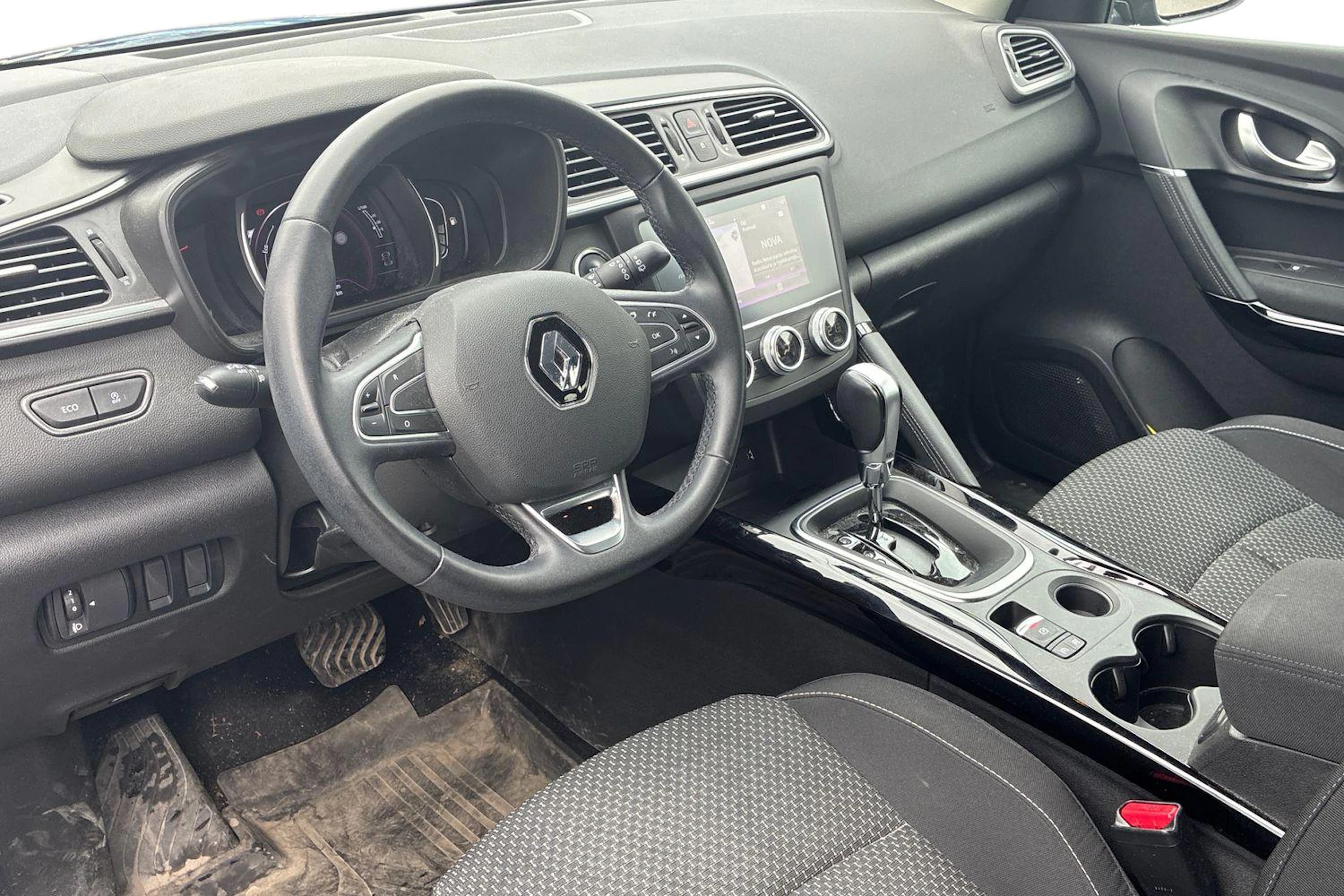 met. sininen Renault Kadjar 2019 kuva 3.