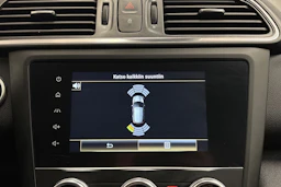 punainen Renault Kadjar 2019 kuva 20.