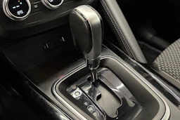 punainen Renault Kadjar 2019 kuva 24.