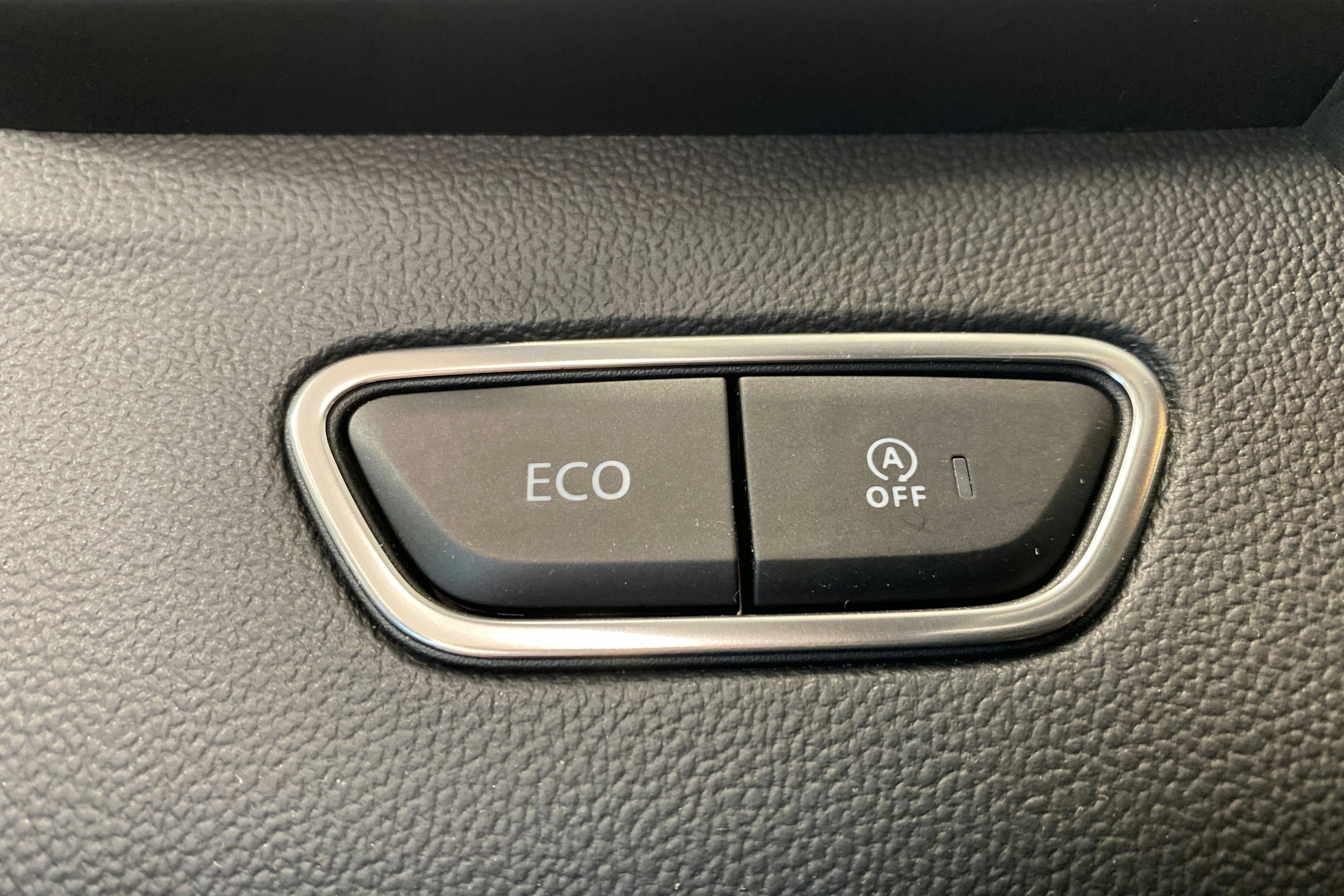 sininen Renault Kadjar 2020 kuva 19.