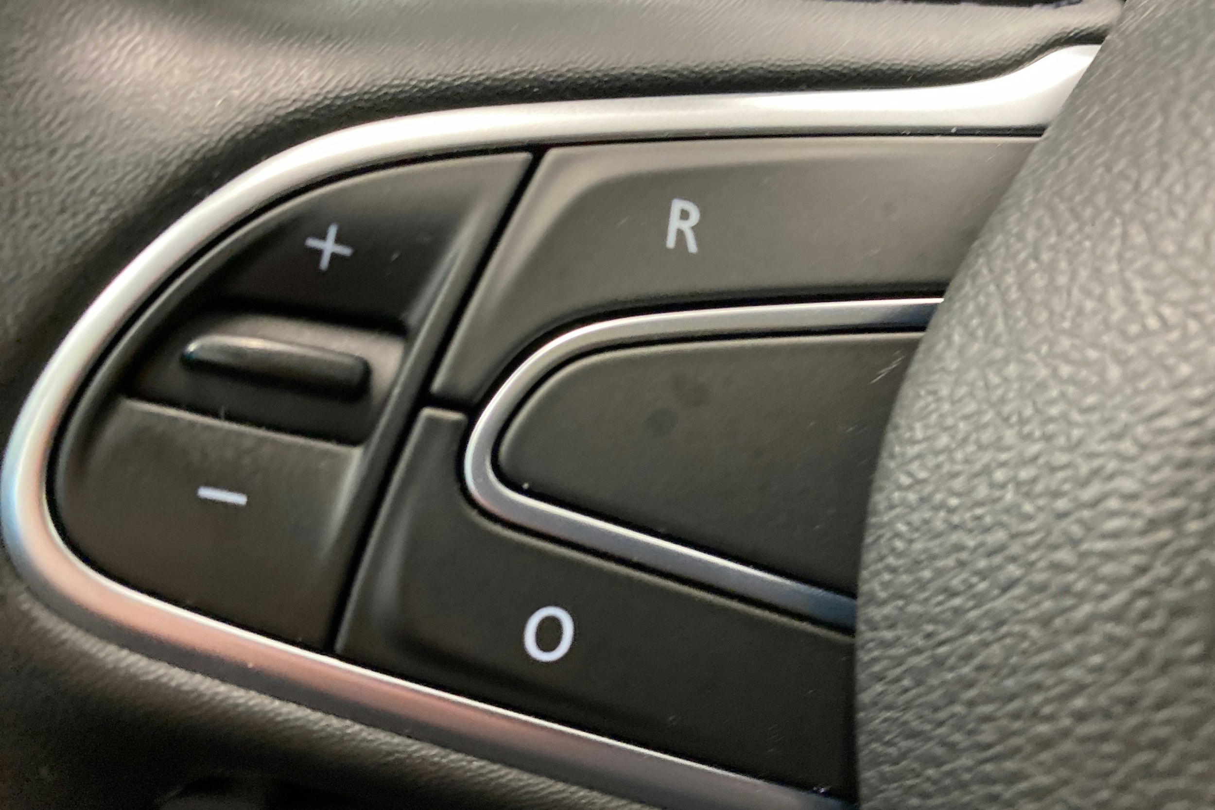 sininen Renault Kadjar 2020 kuva 22.