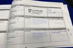 sininen Renault Kadjar 2020 kuva 28.