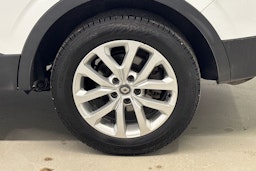 valkoinen Renault Kadjar 2022 kuva 13.