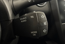 valkoinen Renault Kadjar 2022 kuva 25.