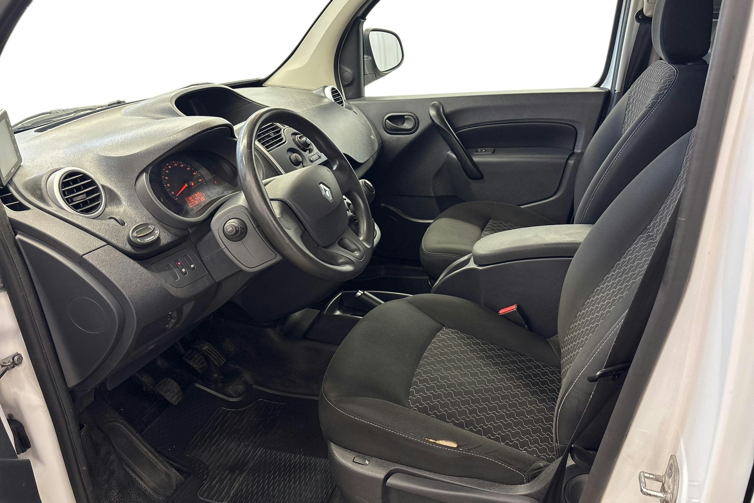 valkoinen Renault Kangoo 2016 kuva 6.