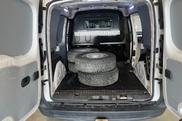 valkoinen Renault Kangoo 2016 kuva 14.