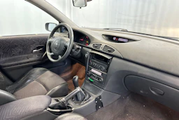 Sininen Renault LAGUNA 2004 kuva 13.