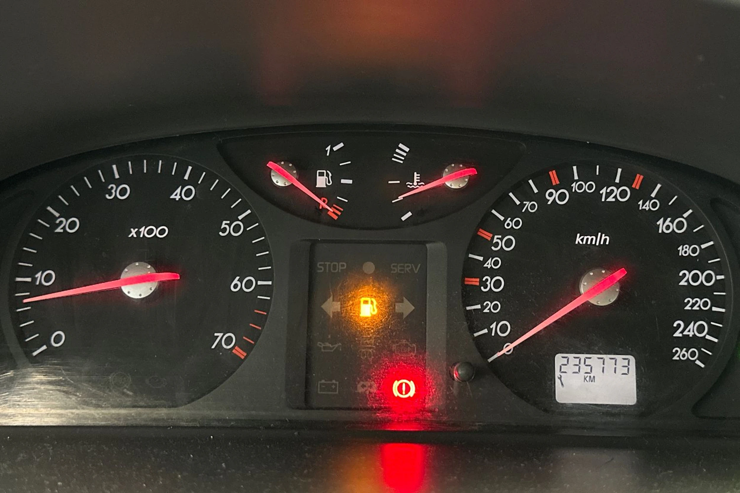 Sininen Renault LAGUNA 2004 kuva 20.