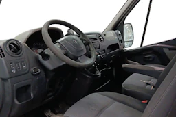 valkoinen Renault Master 2012 kuva 3.