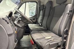 harmaa Renault Master 2016 kuva 16.