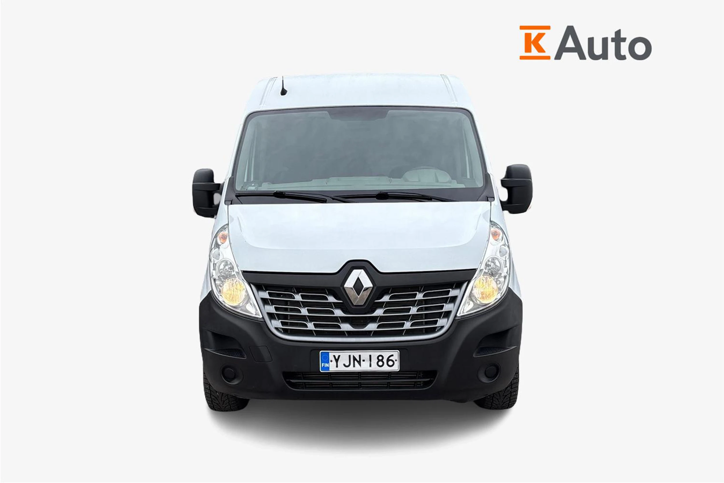valkoinen Renault Master 2017 kuva 4.