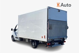 valkoinen Renault Master 2018 kuva 2.