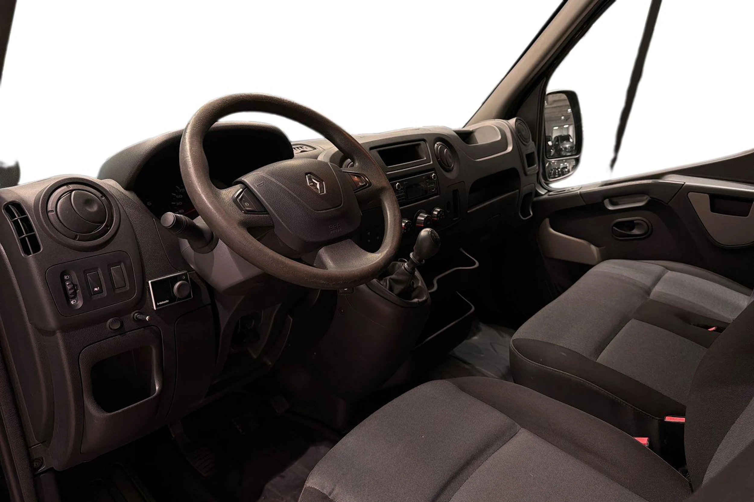 musta Renault Master 2018 kuva 8.