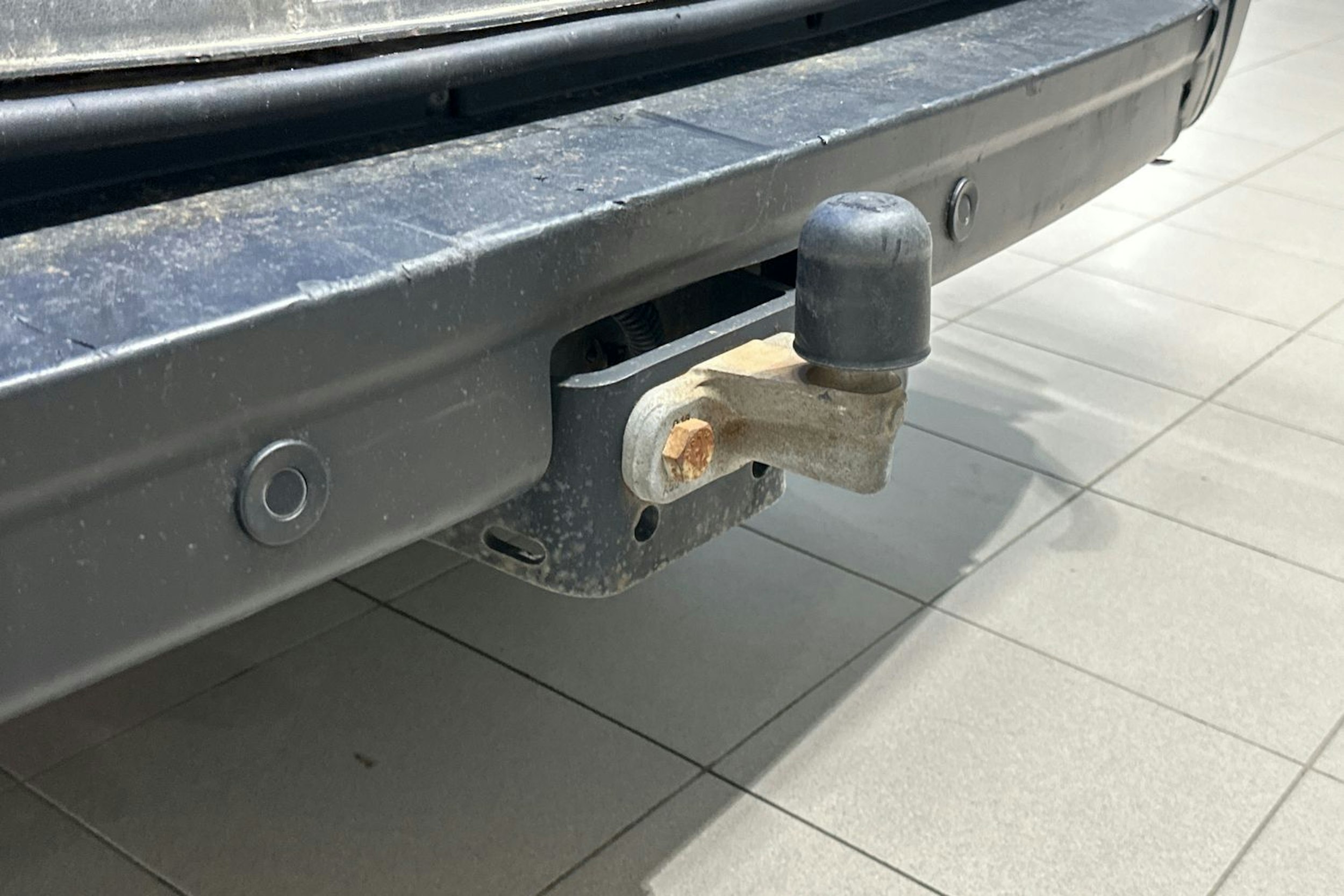 valkoinen Renault Master 2018 kuva 28.