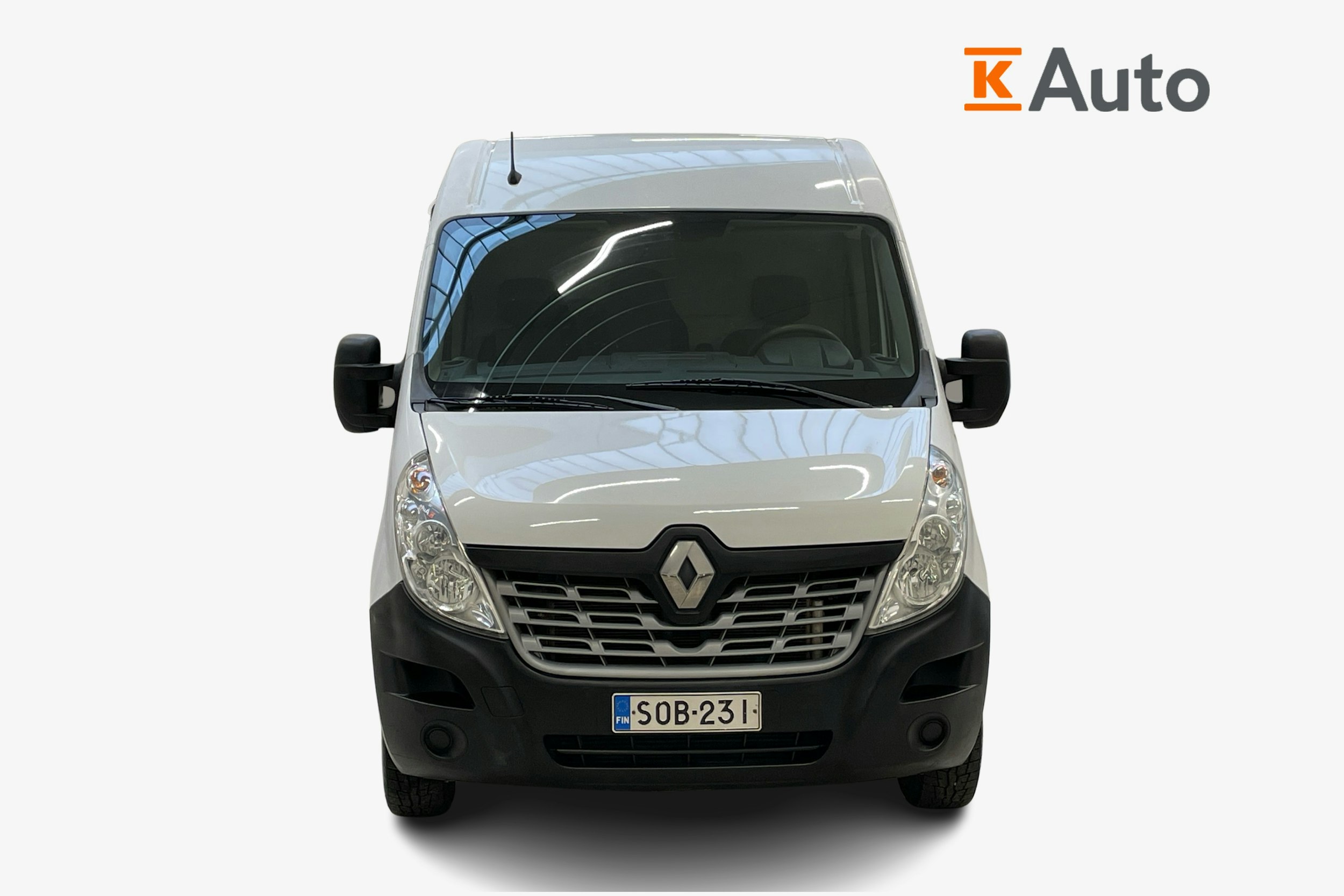 valkoinen Renault Master 2019 kuva 4.