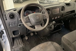 valkoinen Renault Master 2019 kuva 7.