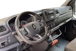 valkoinen Renault Master 2020 kuva 7.