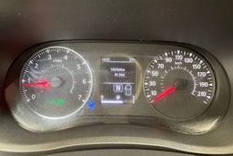 valkoinen Renault Master 2020 kuva 10.