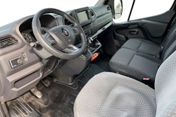 musta Renault Master 2020 kuva 8.