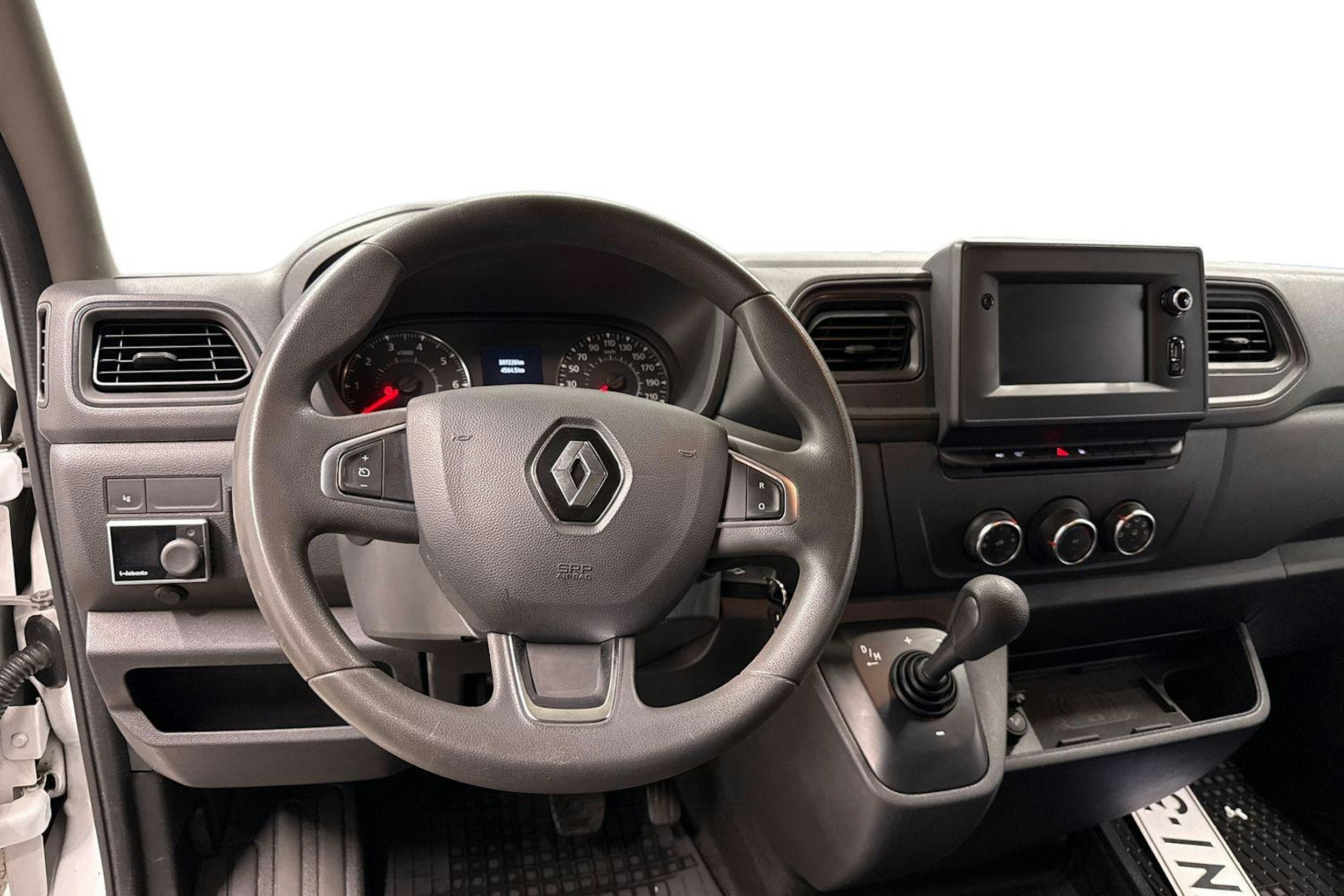 valkoinen Renault Master 2020 kuva 9.