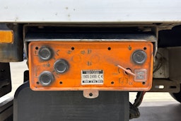 valkoinen Renault Master 2020 kuva 29.