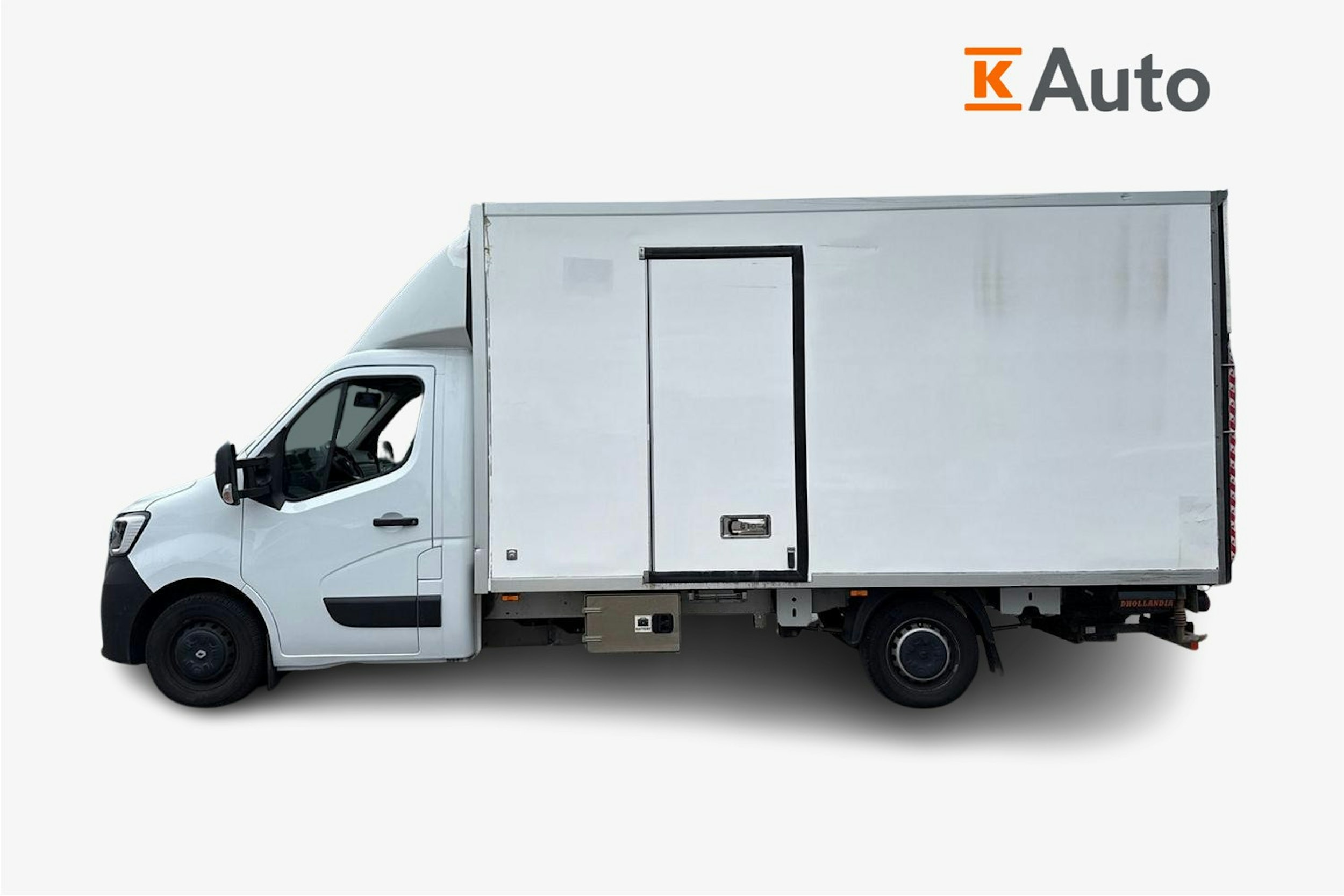 valkoinen Renault Master 2021 kuva 6.