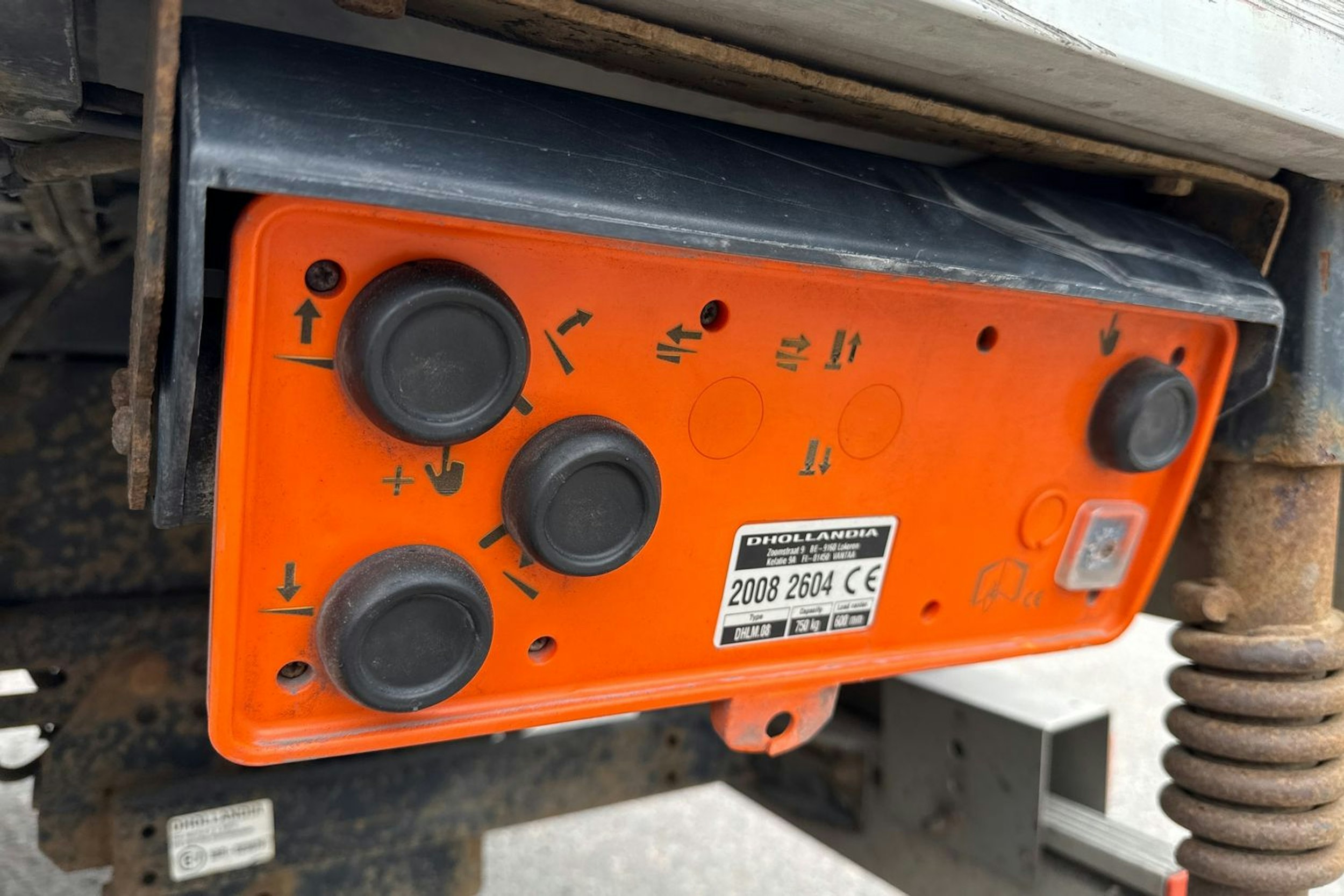 valkoinen Renault Master 2021 kuva 18.