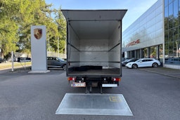 valkoinen Renault Master 2021 kuva 22.
