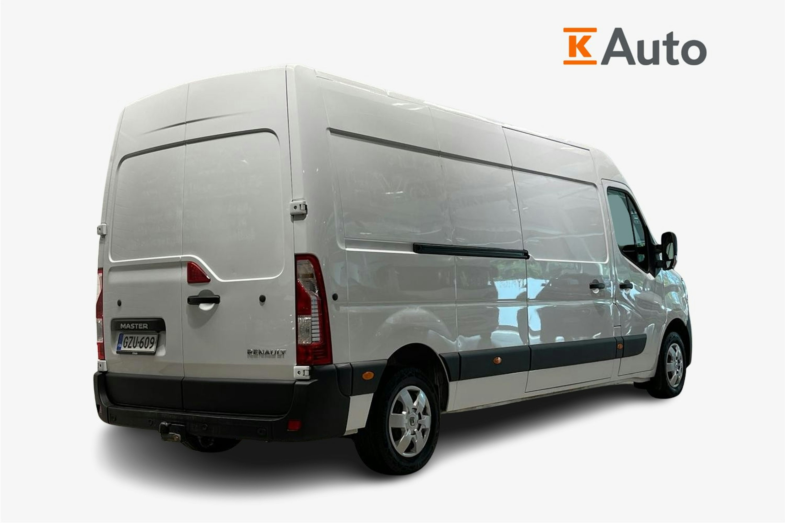 Valkoinen Renault Master 2021 kuva 2.