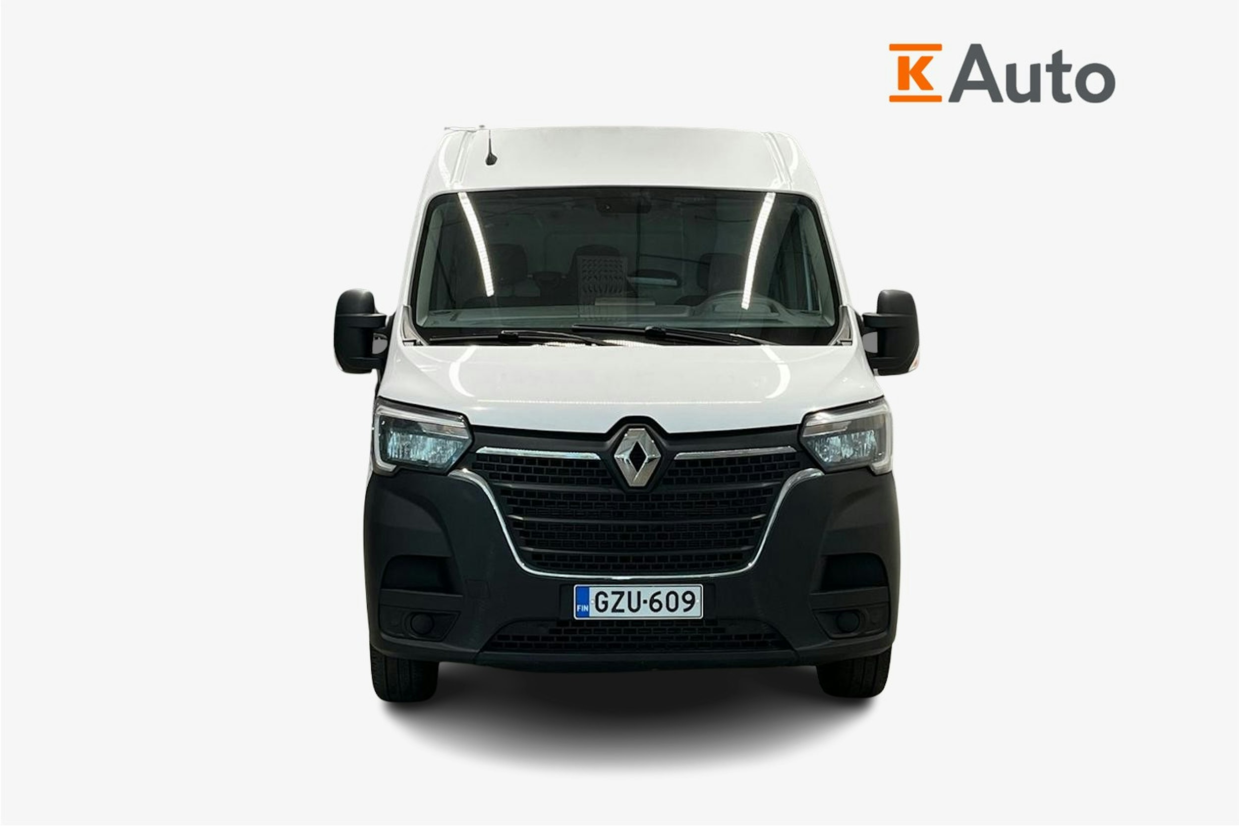 Valkoinen Renault Master 2021 kuva 5.