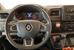 valkoinen Renault Master 2021 kuva 7.