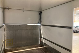 valkoinen Renault Master 2021 kuva 13.