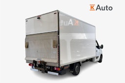 valkoinen Renault Master 2021 kuva 2.