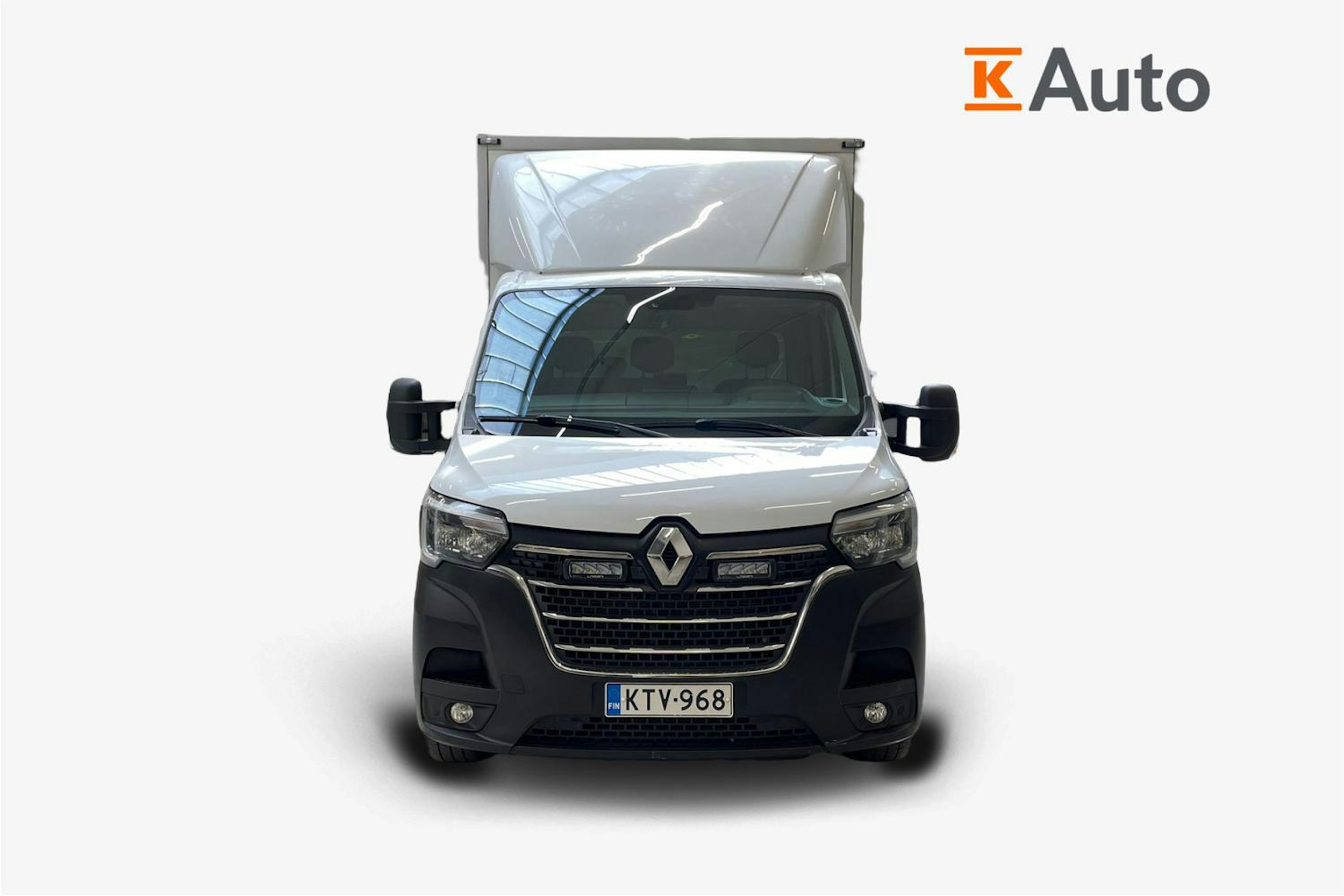 valkoinen Renault Master 2021 kuva 5.