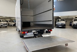 valkoinen Renault Master 2021 kuva 22.