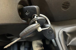 valkoinen Renault Master 2021 kuva 25.
