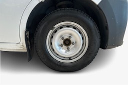 Valkoinen Renault Master 2021 kuva 12.