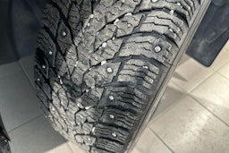 Valkoinen Renault Master 2021 kuva 13.